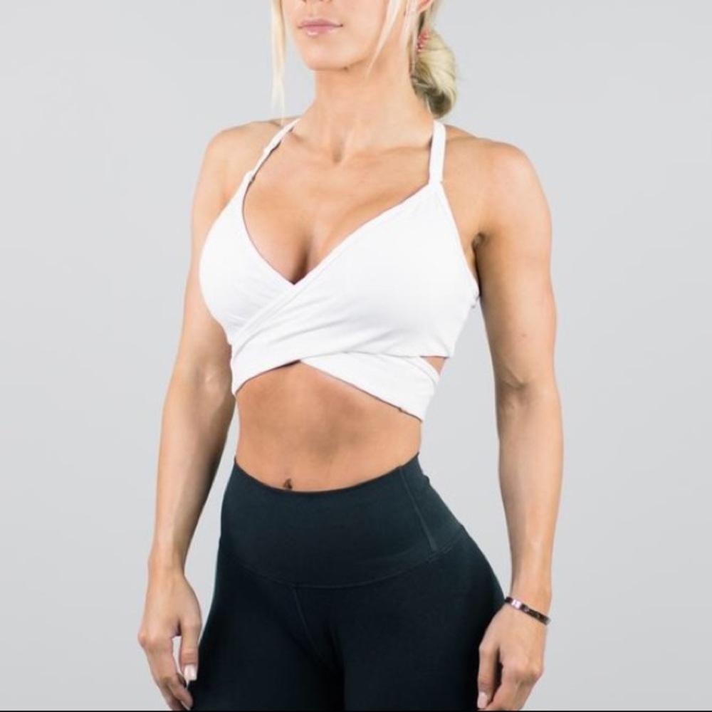 Alphalete wrap around bra XS white